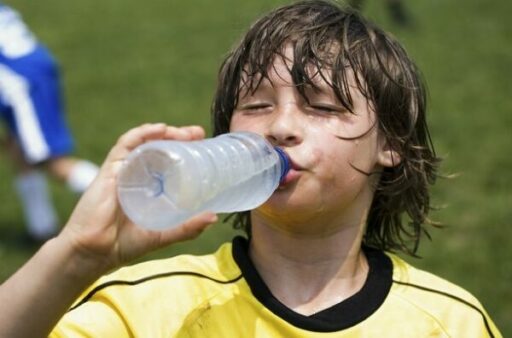 What Pro Soccer Players Eat Drink During Matches
