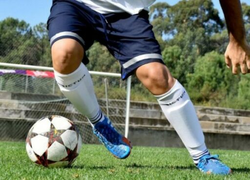 why-do-soccer-players-wear-long-socks-benefits-tips-to-choose